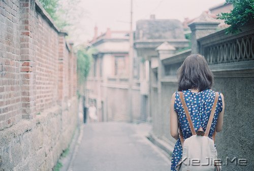 文字：后来，你总是爱上一个和他很像的人